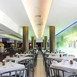 Holiday Garden Hotel