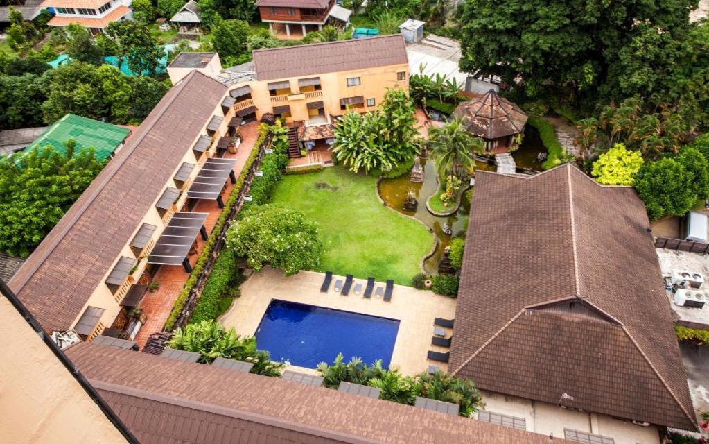 Garden 3*