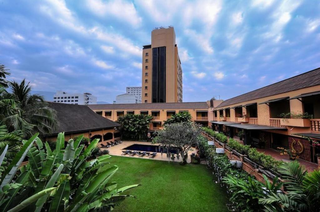 Garden Hotel