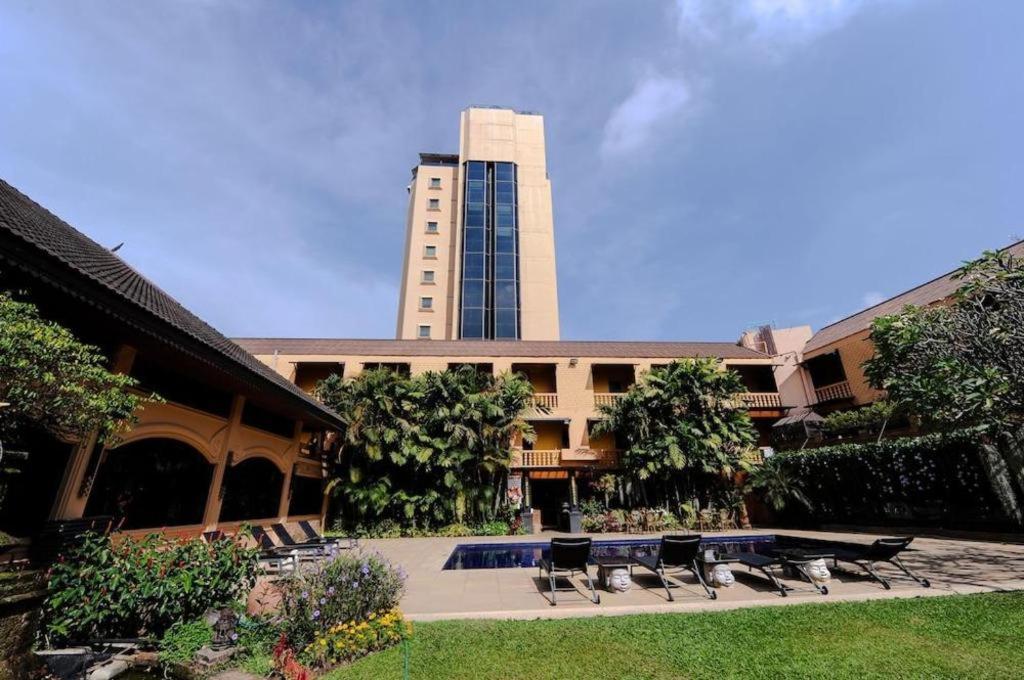 Garden Hotel