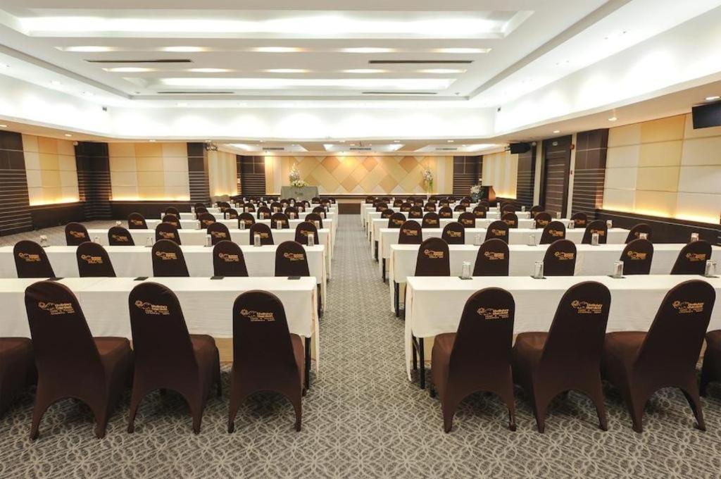 Khách sạn Garden 3*